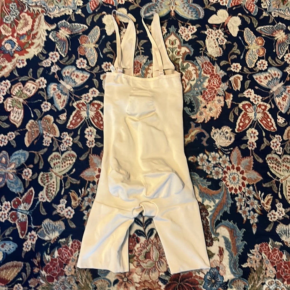 Women's Oncore Open Bust Mid Thigh Compression Bodysuit - Small - Picture 4 of 4